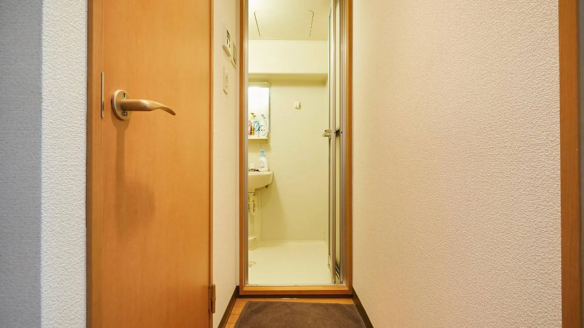 Amika First301 Apartment Tokyo 0*,